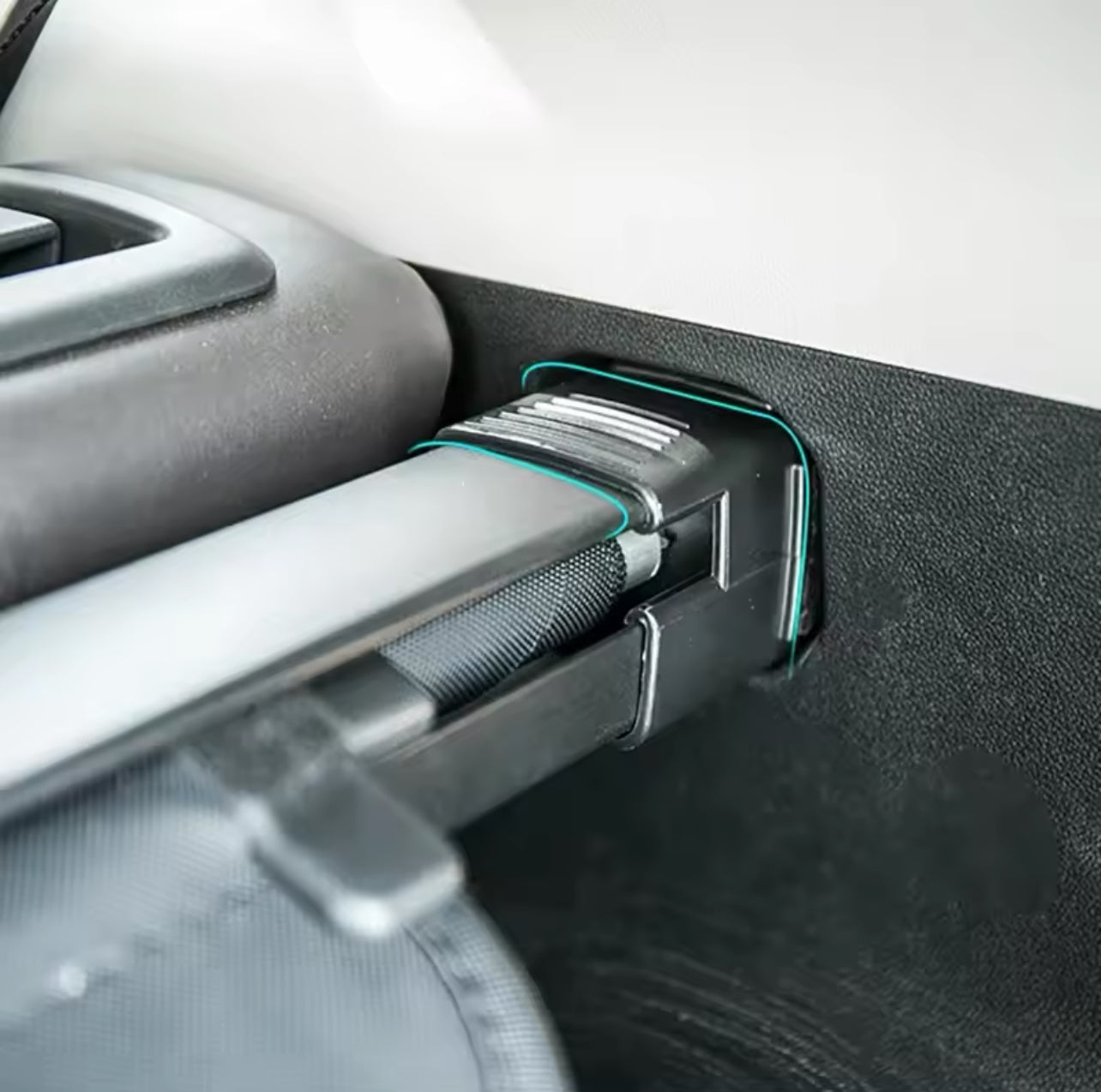 Canvas Retractable Luggage Shade Shield Rear Trunk Cargo Cover