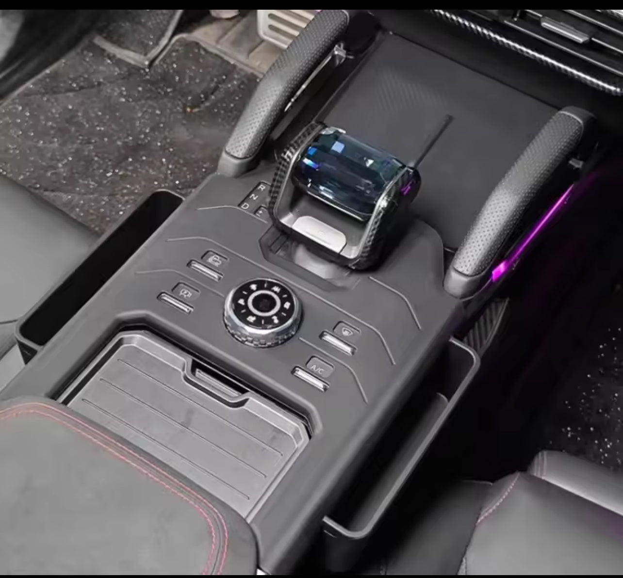Anti slip console cover